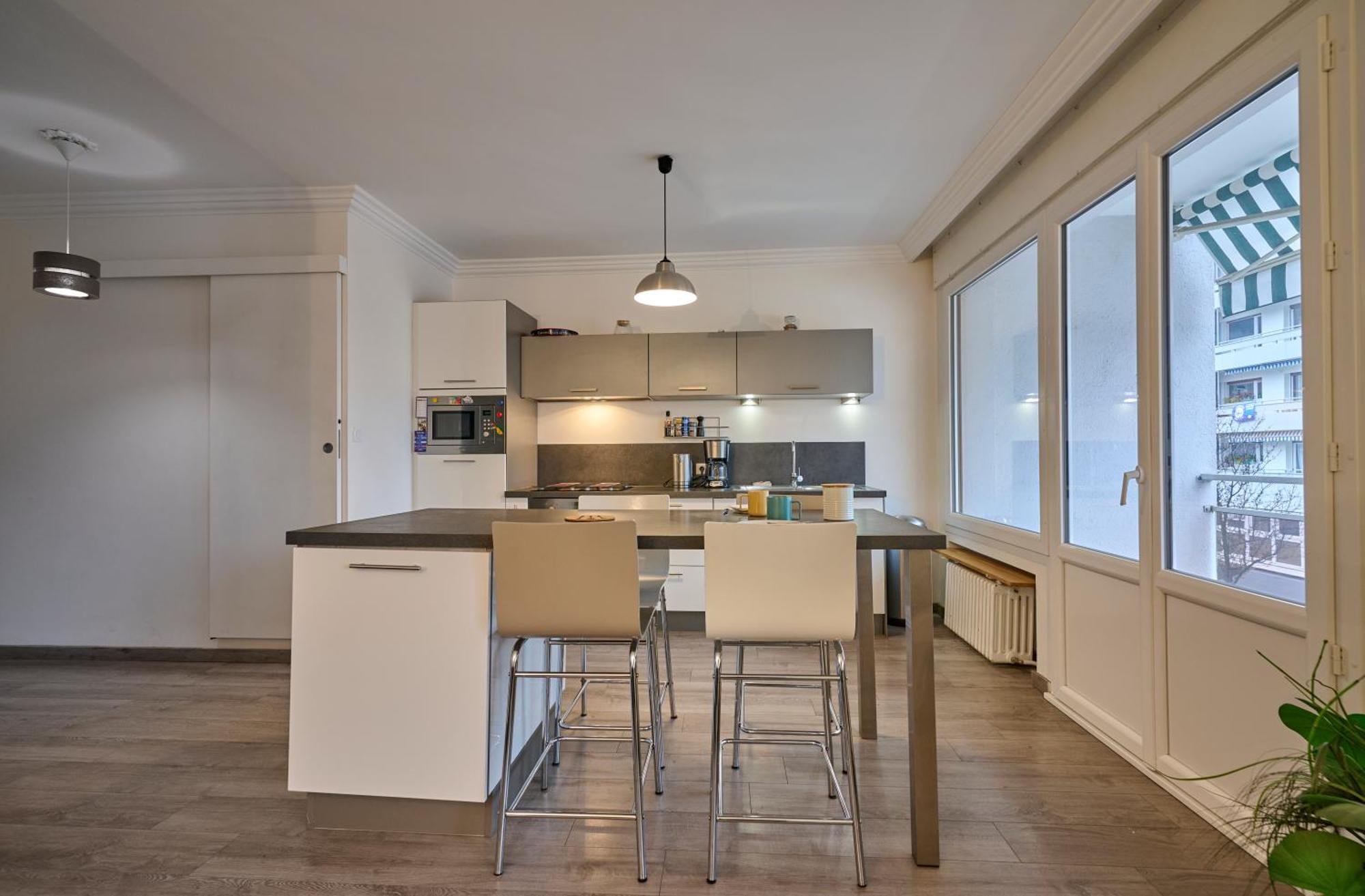 Coeur D'annecy, Idéalement Situé Appartement *
